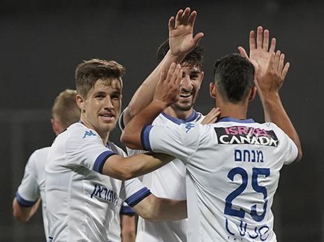 חגיגה בקריית שמונה (אנצ'ו ג'וש - סוכנות ג'יני)