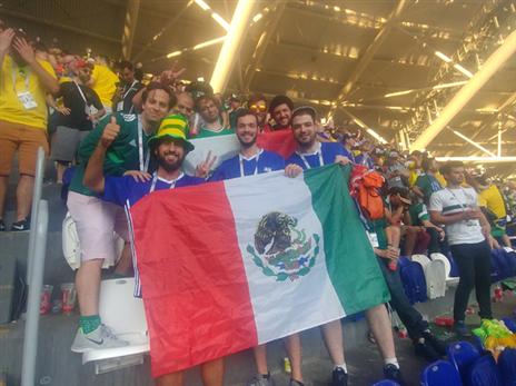 ברזיל - מקסיקו מהיציע המעורב