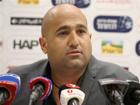 אברמוב. קיץ לא פשוט (אלן שיבר)