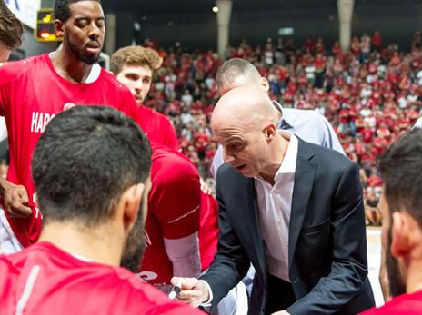 פרנקו. הכנה בעייתית (באדיבות הפייסבוק של הפועל ת"א)