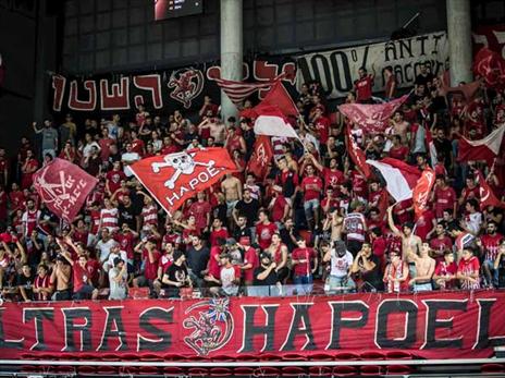 הקהל האדום, משחק ללא תקלות (מנהלת הליגה)