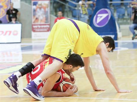 לא מוותר על שום כדור. פניני עם גרשון (מנהלת הליגה)