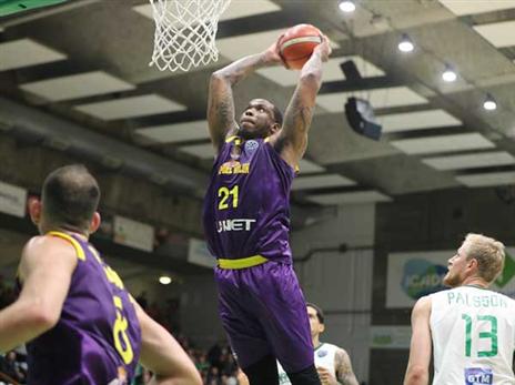 שון ג'ונס קובר דאנק (FIBA)