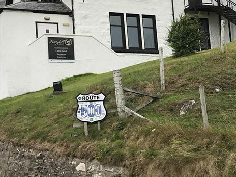 שלט שמציין את תחילת דרך 500