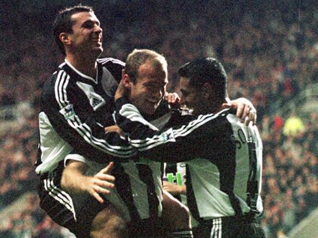 הפך את חבריו לטובים יותר (GETTY)