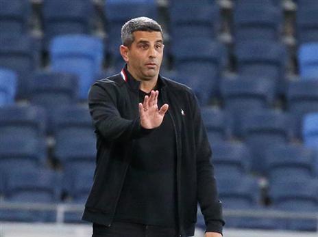 מחפש חיזוק. מימר (יוסי שקל)