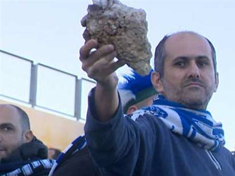 מה הוביל למהומה הגדולה?