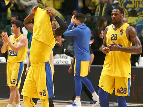 עם הפסד כזה, לא פלא שמכבי ת"א רחוקה מהפלייאוף (אלן שיבר)