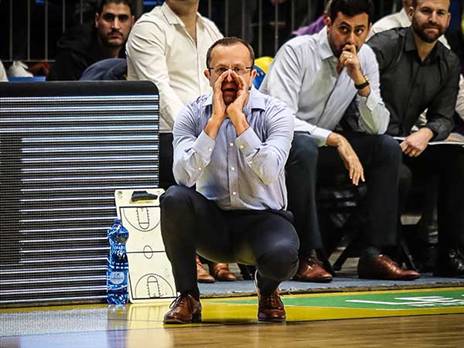 "משחק מטורף", שמיר (עודד קרני)