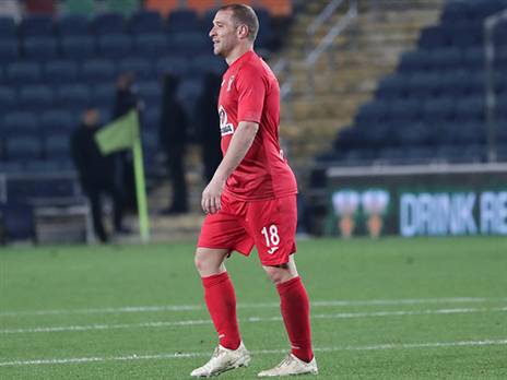 עות'מאן, חוזר מההרחקה (דני מרון)