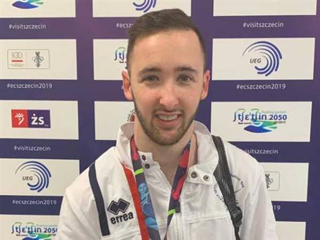 (באדיבות איגוד ההתעמלות)