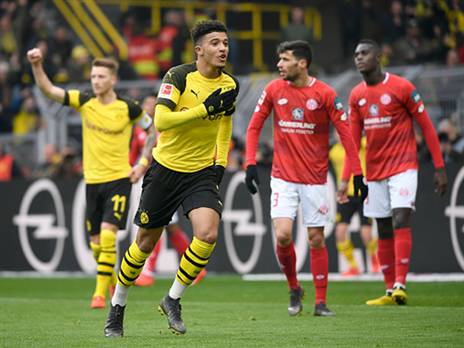 סאנצ'ו. ממשיך את העונה הנהדרת (Ina Fassbender/picture alliance via Getty Images)