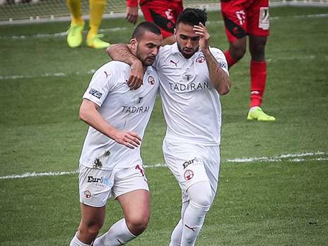 אוחנה, הרבה זמן לא פתח (עודד קרני)