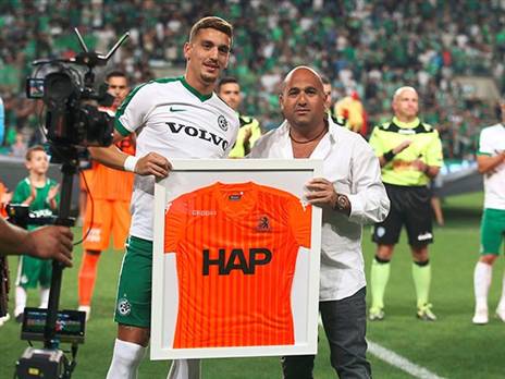 שועה. "השחקן הכי טוב ששיחקתי איתו" (אלן שיבר)