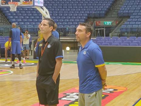 מוכן לרגע האמת. ספרופולוס