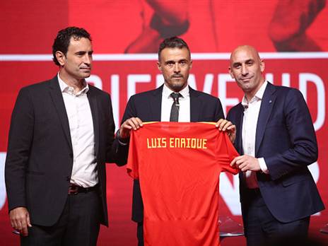 לואיס אנריקה, רוביאלס ומולינה ביולי האחרון (Getty)