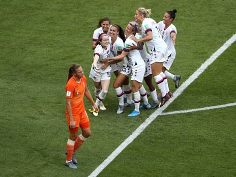 יש גביע לארה"ב. שוב (GETTY)