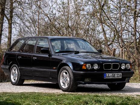 סטיישן-על . מעניין אילו תוספות הותקנו בגרסת הטורינג האמתנית