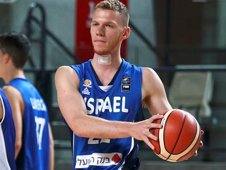 זיס. לא חושש מהגבוהים של מונטנגרו (אלן שיבר)