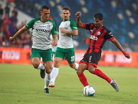 הרשים באימונים ויפתח בחלק הקדמי. זמיר (צילום: אלן שיבר)