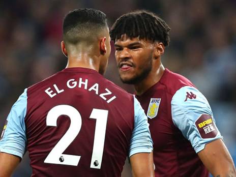 מינגס ואל גאזי איבדו את העשתונות (צילום: getty)