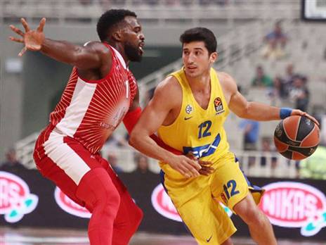 ה-MVP של הטורניר לשעבר, דיברתולומאו (אתר מכבי ת"א)