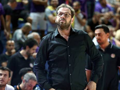 דרוקר. ישתף פעולה לראשונה עם אוחיון (אלן שיבר)