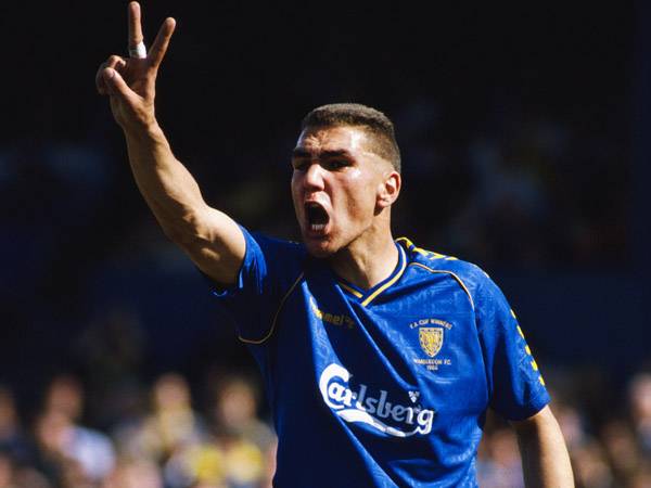 ג'ונס. כשחוליגן בריטי הופך לכדורגלן (GETTY)