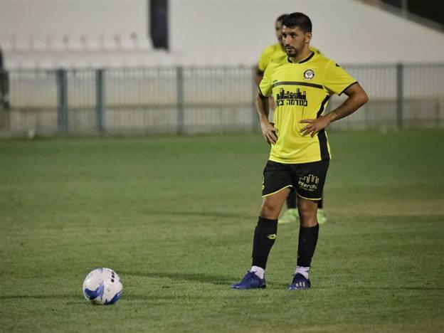 כהן, החמצה גדולה במחצית הראשונה (צילום: רון טולדו)