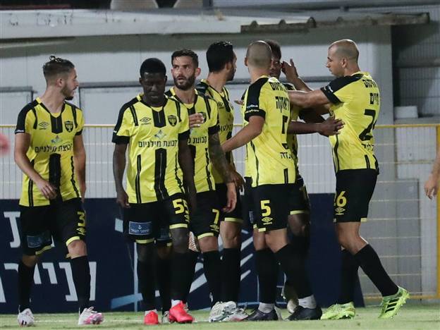 החגיגה של בית"ר היתה מוקדמת (דני מרון)