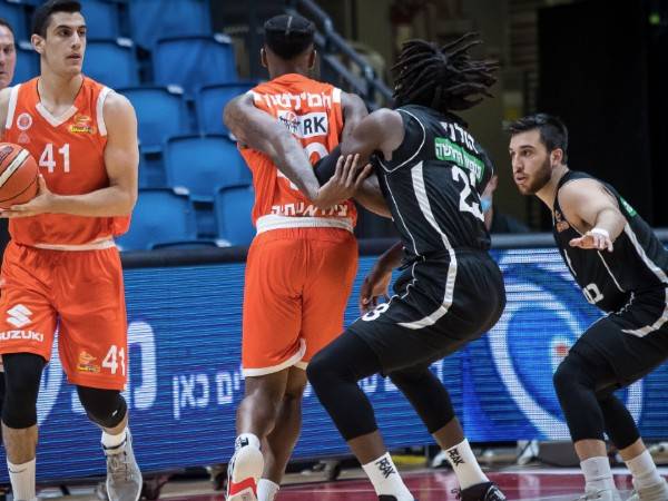 (מנהלת הליגה)