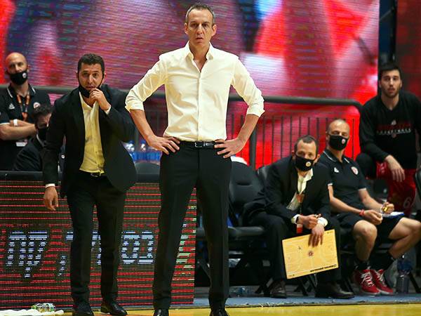 הלו"ז הצפוף צפוי להציל את קטש (אלן שיבר)