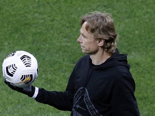 קרפין. אגדה על הקווים (GETTY)