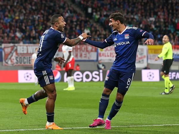 אוואר וממפיס. יישארו בצרפת? (Getty)