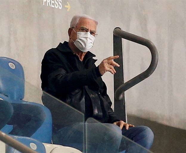 שחר. אסור לטמון את הראש בחול (אלן שיבר)