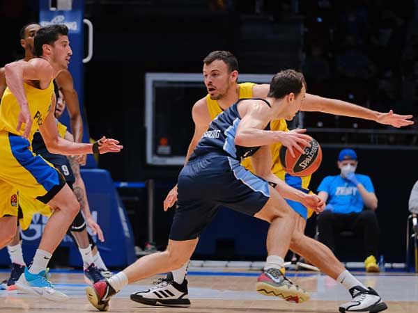 ונתקלה ביריבה עיקשת (Getty)