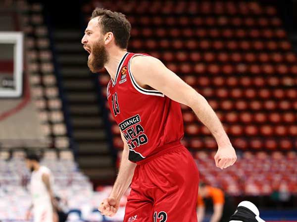 דרמה משוגעת במילאנו (getty)