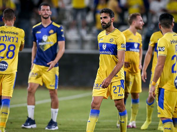 העומס משפיע על האלופה (סוכנות ג'יני)