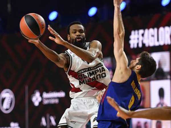 אבל אז קווין פאנטר התעורר והחזיר את חבריו (GETTY)