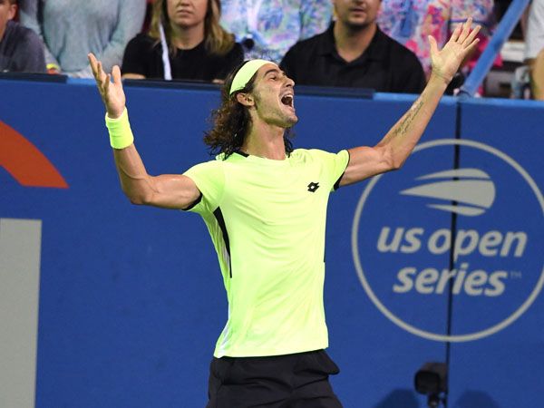 האריס חוגג את ההפתעה (getty)