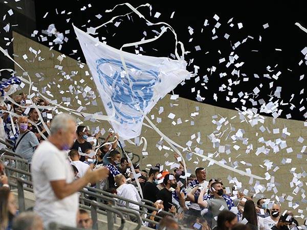 אווירה ססגונית בפ"ת (אודי ציטיאט)