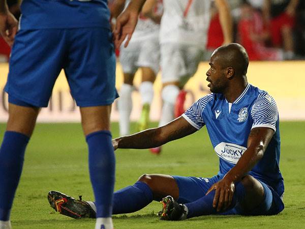 מרכוס דיניז. הרבה מקום לשיפור בהגנה של פ"ת (אודי ציטיאט)