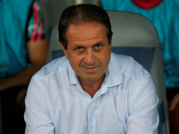 "אמרתי לאצילי שעשה הצגה לא נכונה" (אלן שיבר)