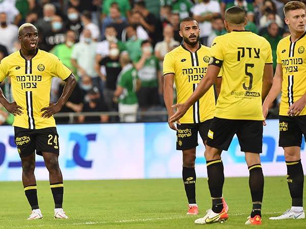 התקשו נגד ההתקפה החיפאית (ברני ארדוב)