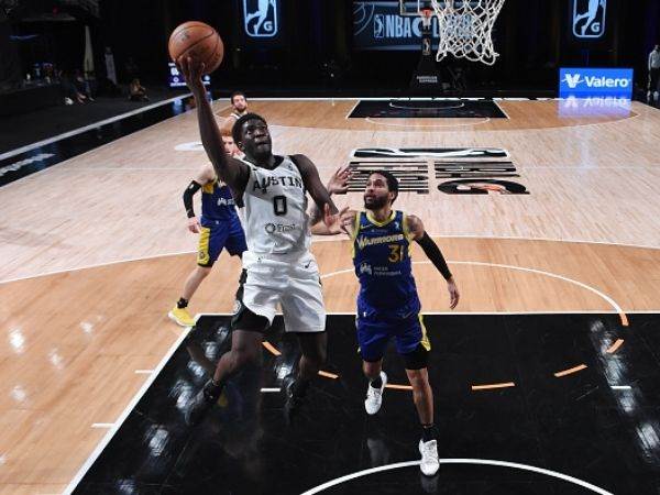 תומאס במדי קבוצת ליגת הפיתוח של סן אנטוניו ספרס. נחשב לשומר טוב (Getty)