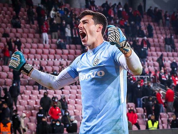 "עברה רק חצי עונה, הפנים קדימה" (מאור אלקסלסי)