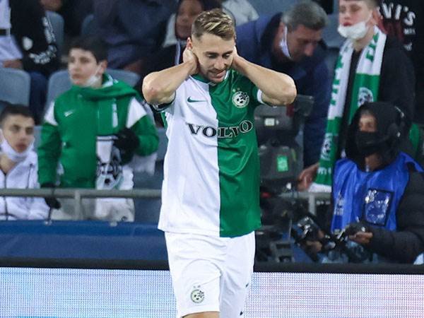 לא להפעיל צופרי חירום, נפילות מתח קורות (אלן שיבר)