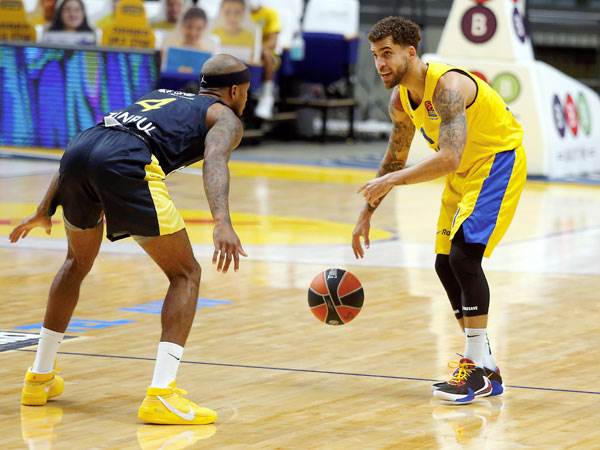 העימות יצטרך לחכות (צילום: אלן שיבר)