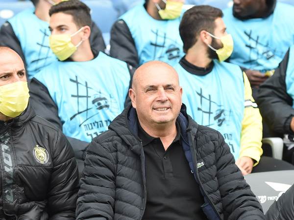 כאב ראש חיובי. לם (ברני ארדוב)