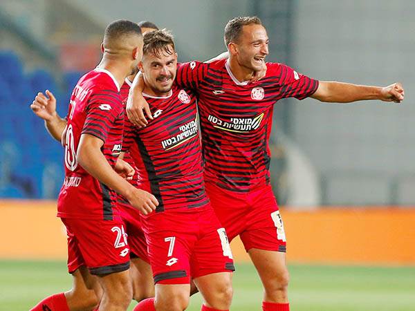 פלקושצ'נקו כבש ראשון שער אדיר (אלן שיבר)